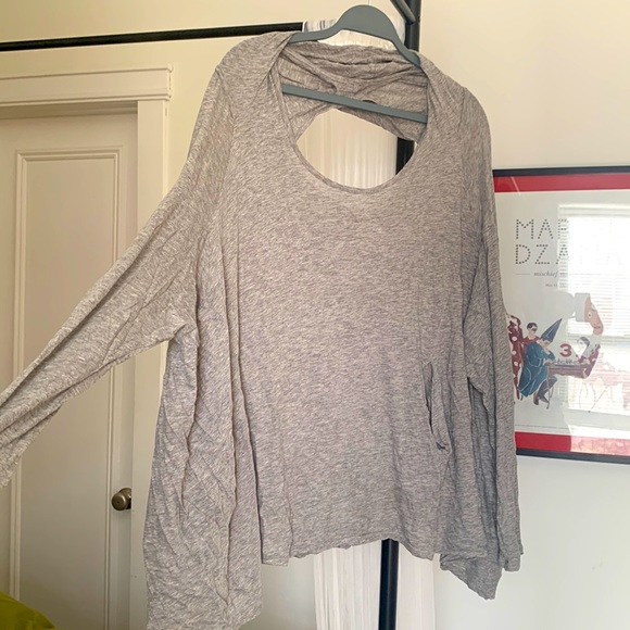 AllSaints roomy grey long sleeve tee - Picture 2 of 5